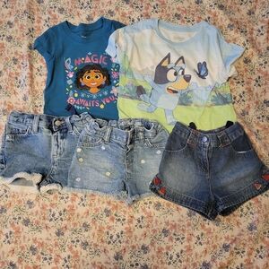 Toddler Girls' Graphic Tee & Denim Shorts Bundle Size 3T